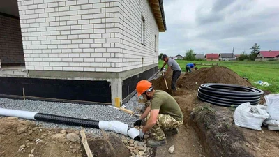 Дренаж фундамента в Ставрополе с привлечением разнорабочих