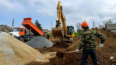 Отсыпка участка в Ставрополе недорого с разнорабочими