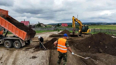 Отсыпка грунта в Ставрополе для участка и стройки