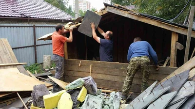 Демонтаж бытовки в Ставрополе недорого с рабочими