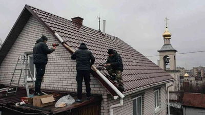 Монтаж водосточных желобов в Ставрополе недорого