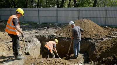 Рытье котлована под фундамент в Ставрополе - цена за куб
