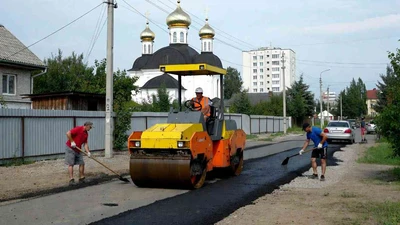 Укладка асфальтовой крошки в Ставрополе недорого - усиление основания и отсыпка подъездных путей