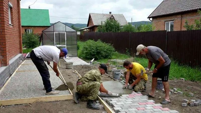 Площадка для автомобиля на даче в Ставрополе - обустройство парковочного места под ключ