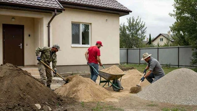 Отсыпка вокруг дома щебнем и песком в Ставрополе - услуги с расчетом