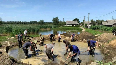 Рытье водоемов под ключ в Ставрополе недорого