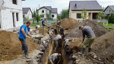 Копка траншей под фундамент разнорабочими в Ставрополе