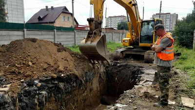 Аренда экскаватора для копки ям в Ставрополе - цены на земляные работы