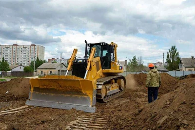 Планировка земельного участка бульдозером в Ставрополе - услуги с персоналом и техникой