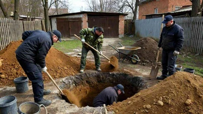 Разработка грунта вручную без вывозки в Ставрополе - цена за м3 от 2579 рублей