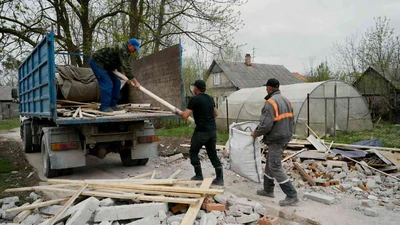Вывоз строительного мусора с дачного участка в Ставрополе - оперативно и недорого