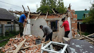 Демонтаж частного дома в Ставрополе под ключ - цена за смену от 3500 руб